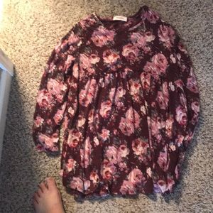 Long Sleeve Maroon flows